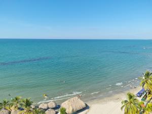 Espectacular apto frente al mar