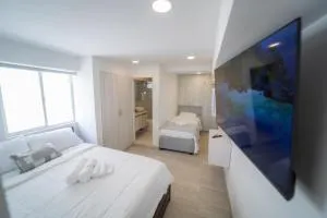 Nice Beach-front Studio with 2 Beds, Aircon & more - 卡塔赫纳