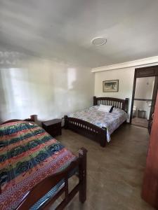 Casa en Armenia con Piscina muy cerca al Parque del Café