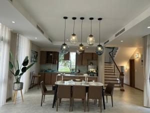 Trà Cổ Luxury Hotel