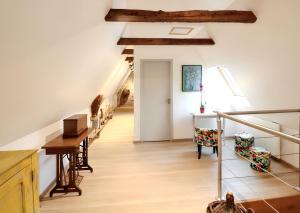 Villas Villa spacieuse a Vieillevie avec piscine privee - 180 m² : photos des chambres