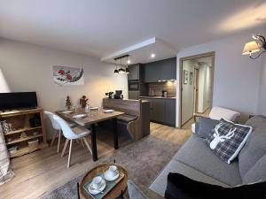 Appartement moderne, proche pistes, 4 pers, Wi-Fi, linge inclus - FR-1-180-650