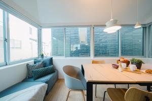 Tokyo Cabin