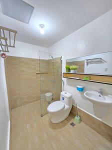 Cozy 4 Bedroom Diamond Heights Near Airport & Sta Lucia Mall