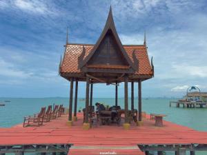 Ruenton Resort เรือนต้น รีสอร์ท