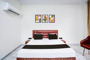 Hotel O H S Palace