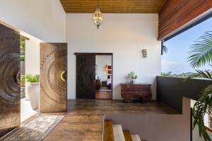 Bophut Amazing Spacious Sea View Mountain Villa Shailaja