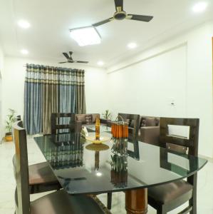 Serene House with Peaceful Vibes by Especial Rentals