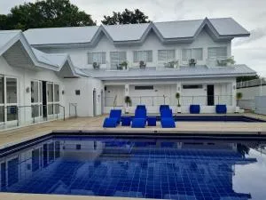 Blu Serenity Villas & Hotel by SMS Hospitality - Forestry