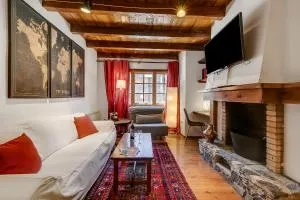 Cycling & Hiking Apartment In Andorra - Happy Rentals - Sant Pere