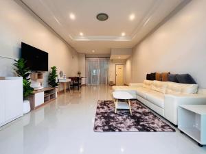 Jasmine Pool Villa Hatyai