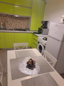 MARYSELA APARTAMENT MAMAIA NORD