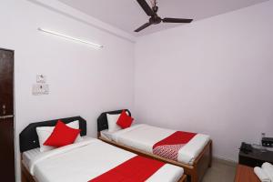 Collection O Aditya Inn