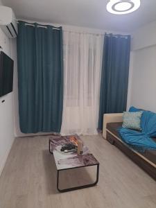 MARYSELA APARTAMENT MAMAIA NORD