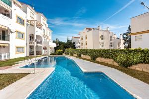 "La Cornisa" - Apartamentos Budha #playacarihuela #ampliaterraza #piscina #todoelaño #paz #naturaleza