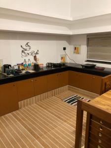 The Golden, Apartrooms