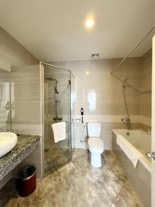 Standard Family Room - 2 Adults and 2 Child