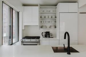 Blueground Chelsea AC gym bbq nr High Line NYC-1652