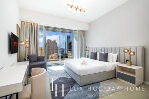 LUX The Premium Marina Sea View Suite