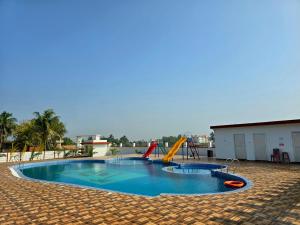 Ricardo Beach Resort