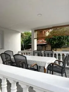 Apartments Sonja - Čeprljanda