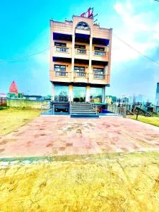 HOTEL SRL NEAR Corporate Hub Mahindra Sez - Dahmi