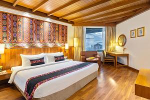 Sterling Manali