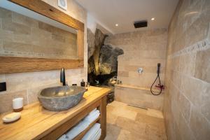 Maisons de vacances Maison Collobrieres : photos des chambres