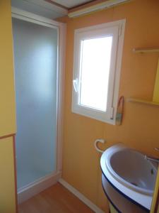 Campings CAMPING LES PAILLOTES : photos des chambres