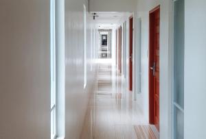 RedDoorz @ Lazarian Hotel and Resort Cagayan Valley