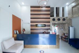 RedDoorz @ Lazarian Hotel and Resort Cagayan Valley