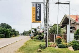 RedDoorz @ Lazarian Hotel and Resort Cagayan Valley