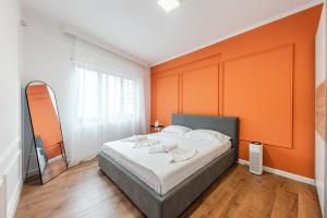 Central Main Square by PS