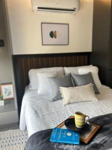 Modern Studio in South Cali - Style & Comfort