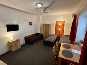 Ubytovanie v centre mesta - 班斯卡-比斯特里察