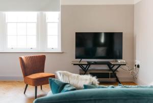 Arlington House - Premium High-Spec 2 Bed Gem in Bath Centre