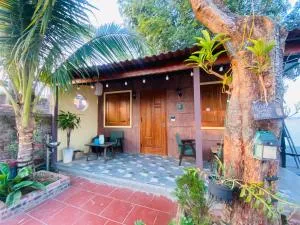 Homestay nhà gỗ Lan Anh - Làng Ngu