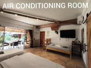 Sulu Sunset Beach Resort