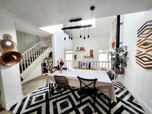 Villas Maison loft avec jardin pour 6 voyageurs entre Paris et Disneyland : photos des chambres
