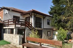 Коларова къща - Pchelnik