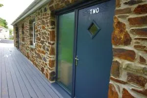 TwoPigalliie Heights - Nancekuke