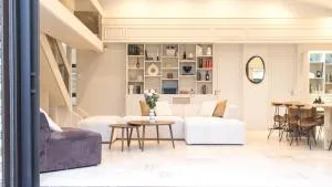 Villa de Luxe 18 Personnes avec Cinéma Privé, Spa, et Salle de Sport - Idéal Séjour Bien-Être - 马尼·莱斯·阿莫