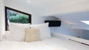 Villas Villa de Luxe 18 Personnes avec Cinema Prive, Spa, et Salle de Sport - Ideal Sejour Bien-Etre : photos des chambres