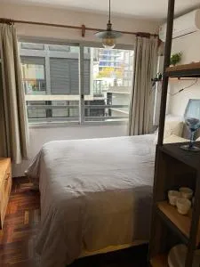 Comodo monoambiente bien ubicado en Cordon - Cordón