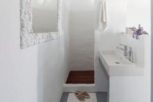 Coco-Mat Eco Residences Serifos Seriphos Greece