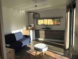 Maisons de vacances Guest House avec piscine et jardin Privatifs : photos des chambres