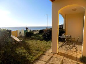 Appartements Saint Palais sur Mer - APPARTEMENT FACE MER sur la corniche de NAUZAN : photos des chambres