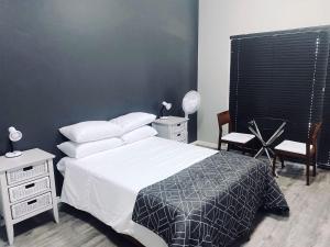 Azura - Haasendal Kuils River