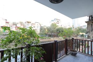 Maison Nha 1A Lac Chinh