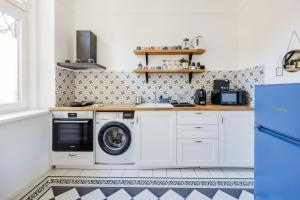 Downtown Comfort - Work, Relax, Explore